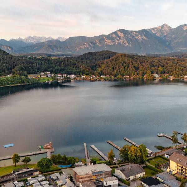 Seewirt-Apartments-Privatstrand-7_CRene-Knabl